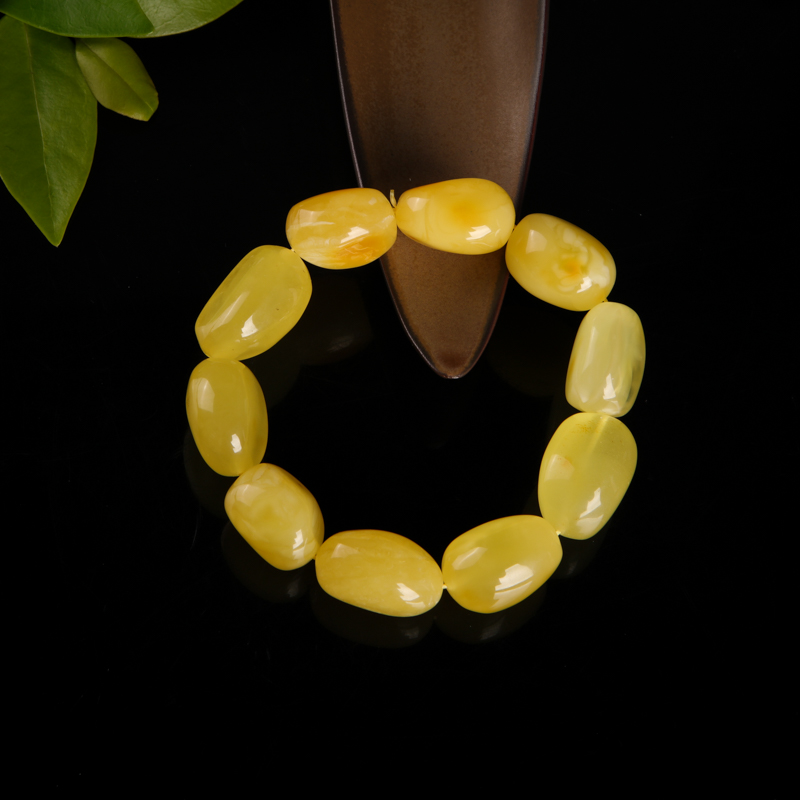 鸡油黄蜜蜡随形单圈手串-红掌柜