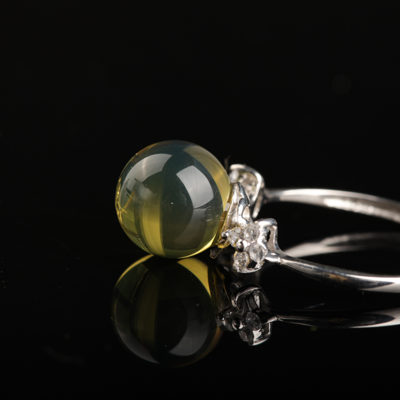 银镶金兰珀戒指-红掌柜