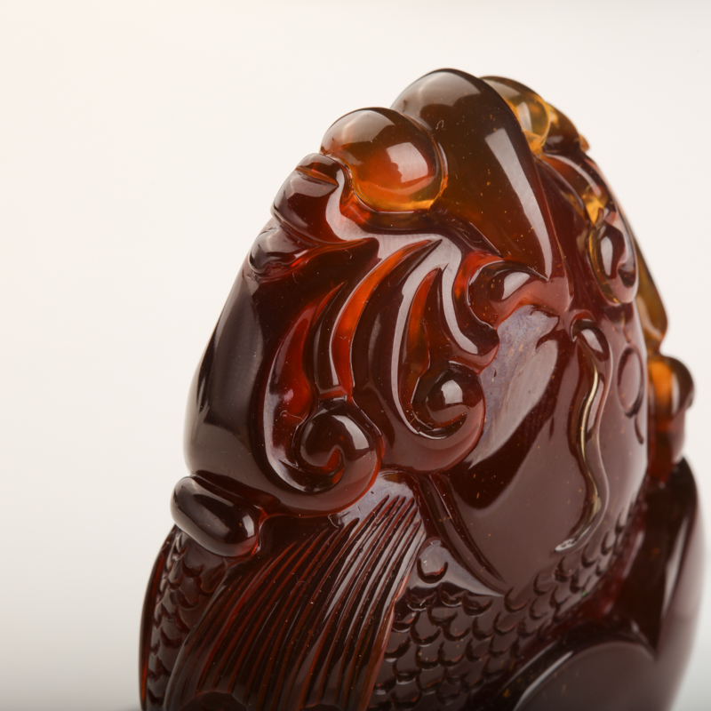 天然棕珀年年有鱼吊坠-红掌柜