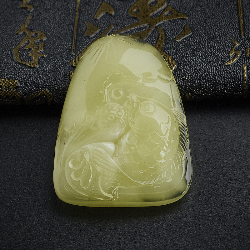 蜜蜡鱼吊坠-红掌柜珠宝