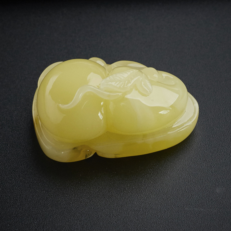 波罗的海蜜蜡挂坠-红掌柜珠宝