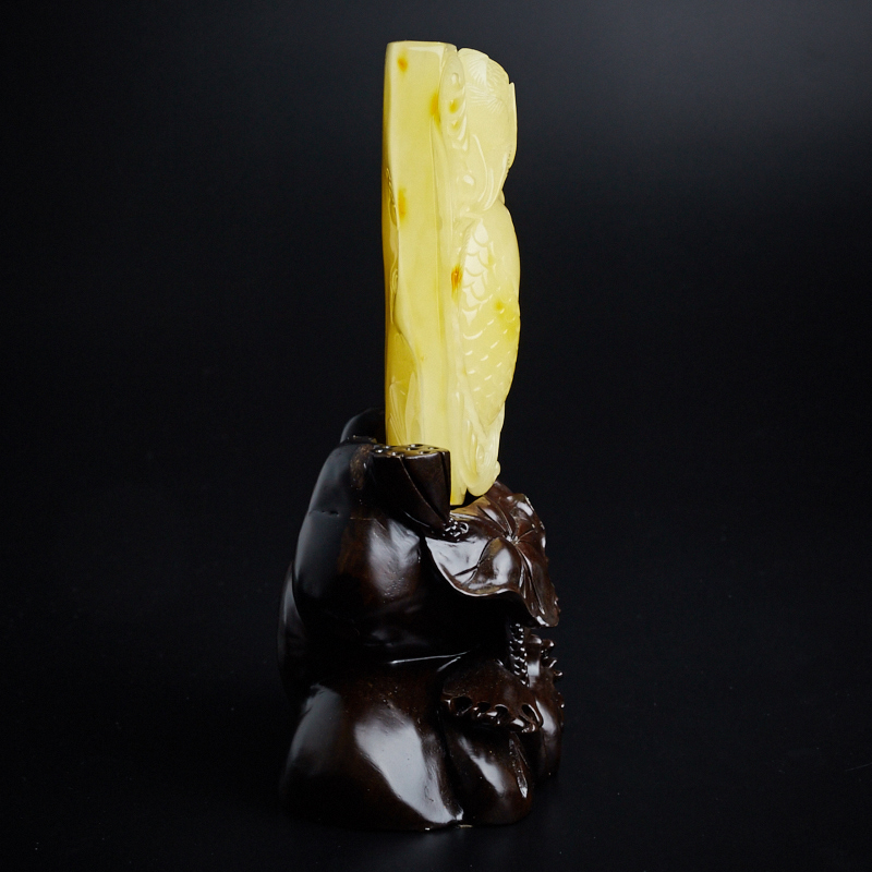 蜜蜡年年有余摆件 - 红掌柜