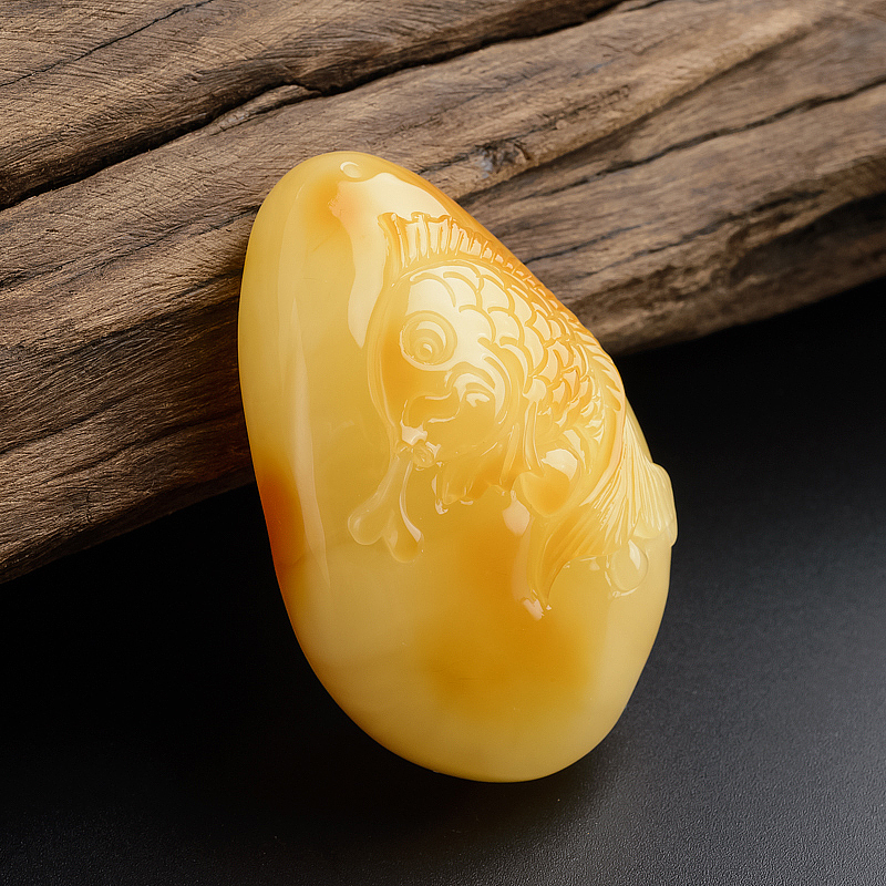 天然满蜜蜜蜡连年有余吊坠 - 红掌柜