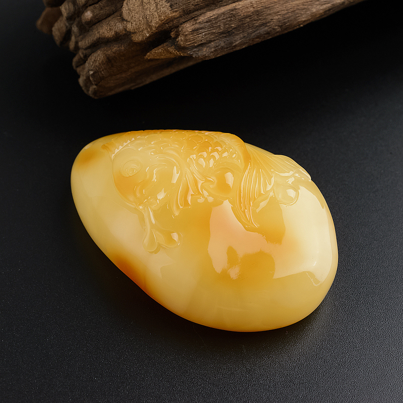 蜜蜡连年有余吊坠 - 红掌柜