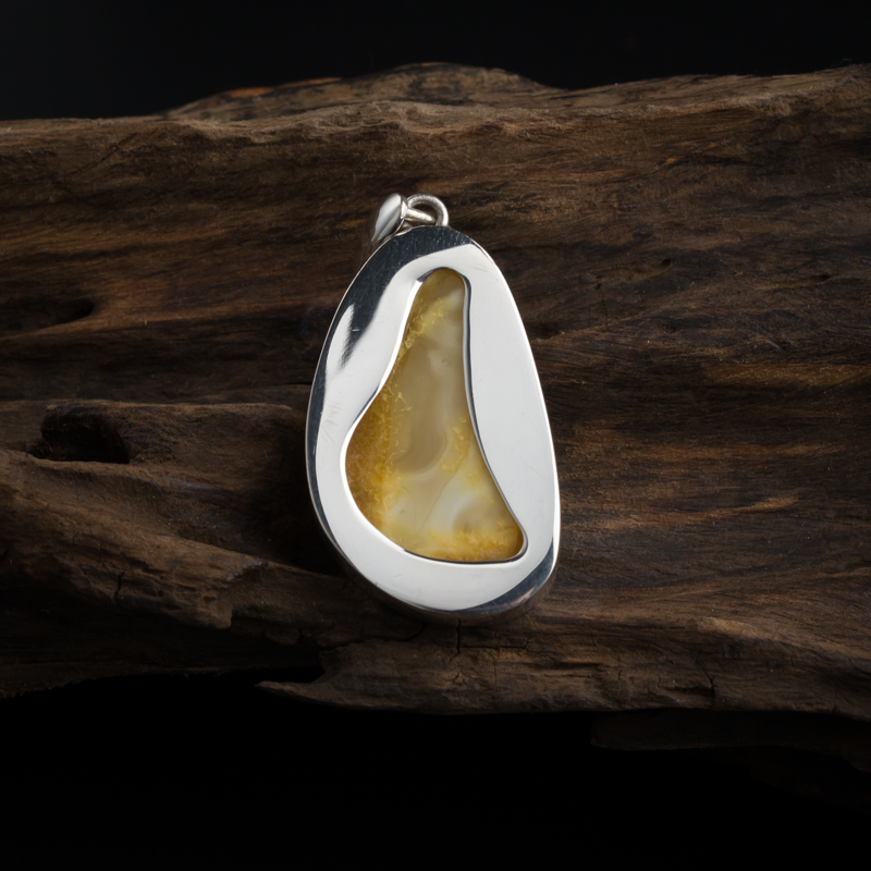 天然蜜蜡吊坠-红掌柜