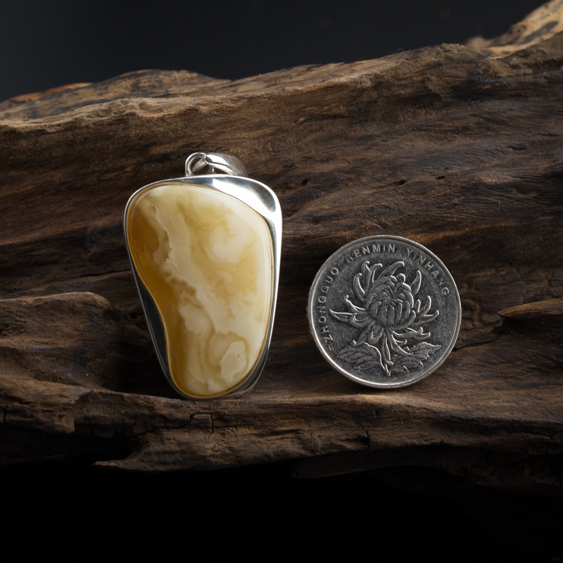 天然波罗的海蜜蜡吊坠-红掌柜