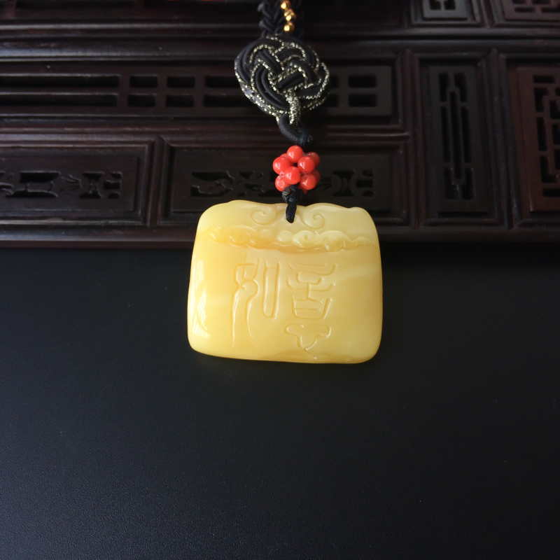 蜜蜡如意锁古典项链-红掌柜