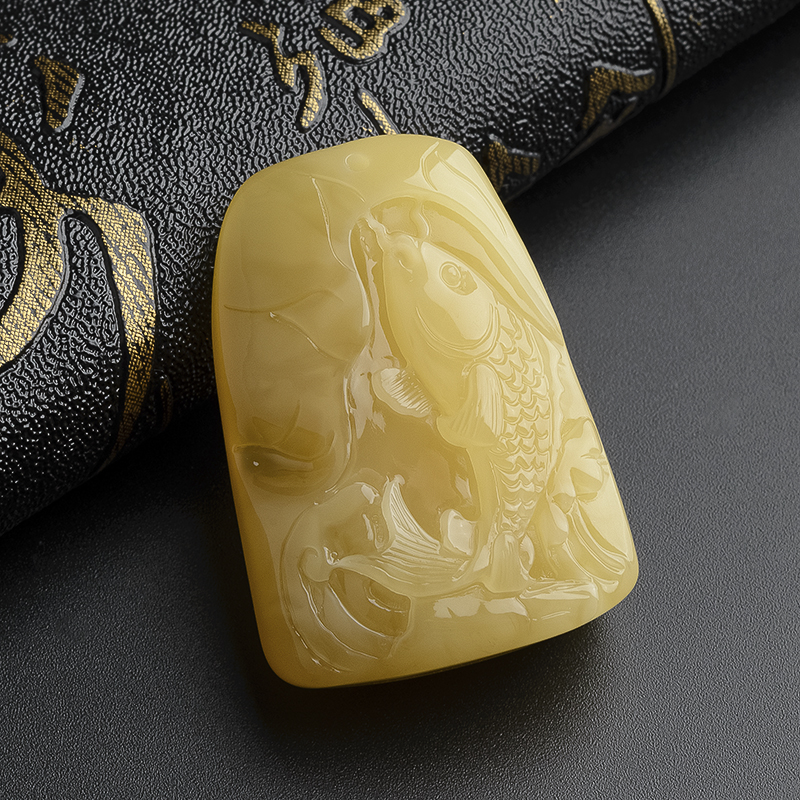 蜜蜡鱼吊坠-红掌柜珠宝