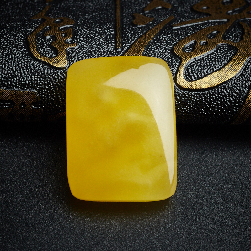 鸡油黄蜜蜡方牌吊坠 - 红掌柜珠宝