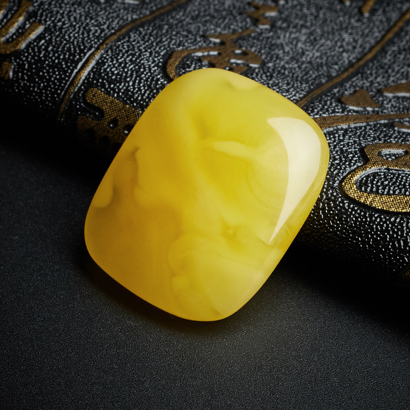 鸡油黄蜜蜡方形-红掌柜珠宝