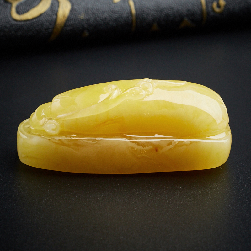 鸡油黄福瓜吊坠-红掌柜