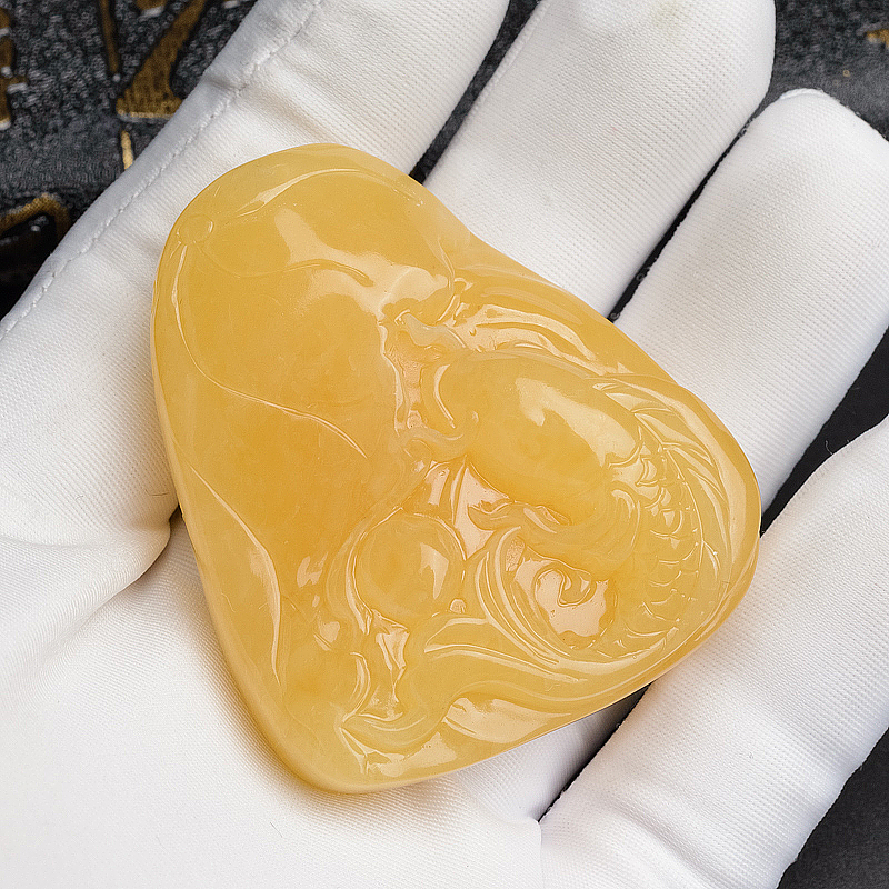 天然鸡油黄如鱼得水吊坠-红掌柜