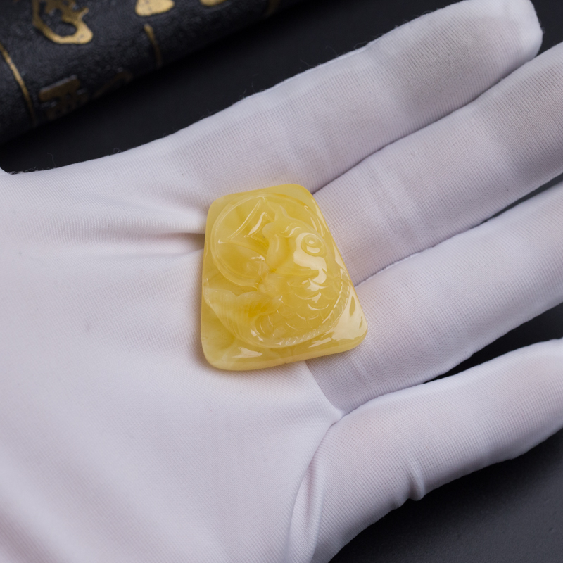 天然鸡油黄蜜蜡吊坠-红掌柜