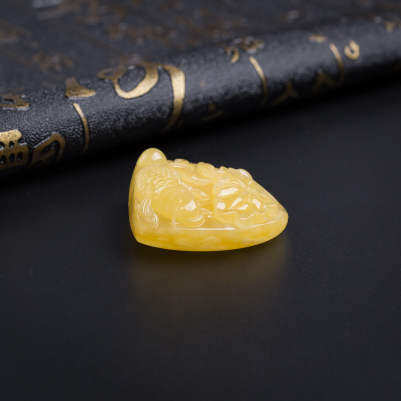 鸡油黄蜜蜡吊坠-红掌柜