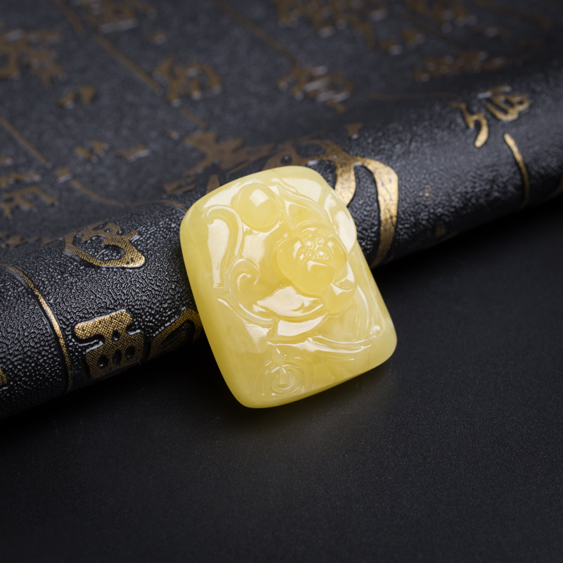 蜜蜡荷花吊坠-红掌柜