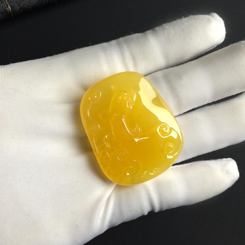 蜜蜡古龙吊坠 - 红掌柜