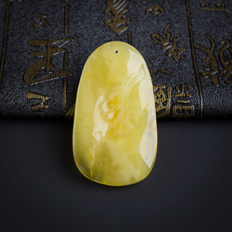 波罗的海天然鸡油黄蜜蜡吊坠-红掌柜