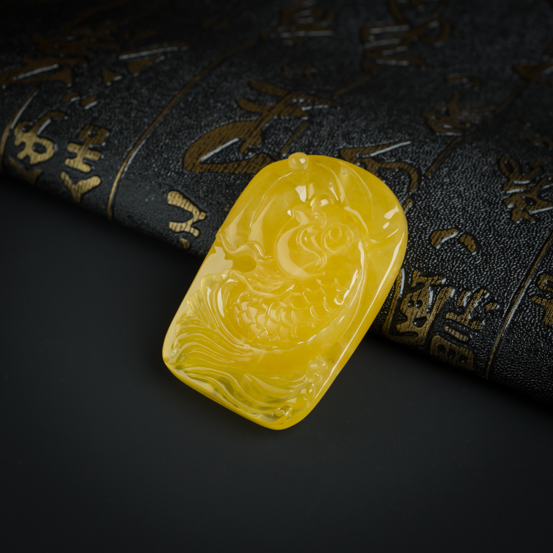 波罗的海金绞蜜蜜蜡年年有余吊坠-红掌柜