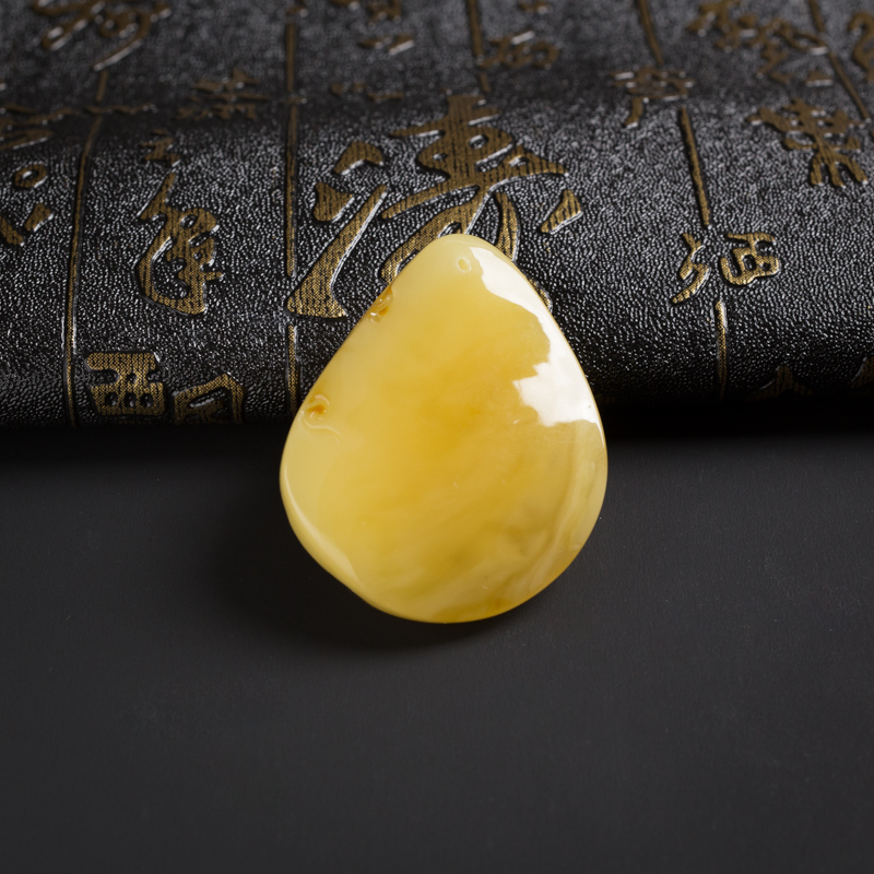 蜜蜡古龙吊坠-红掌柜