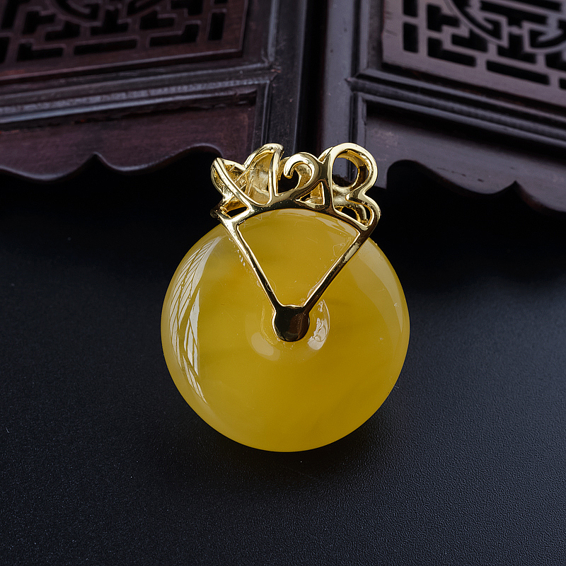 波罗的海天然鸡油黄平安扣吊坠-红掌柜