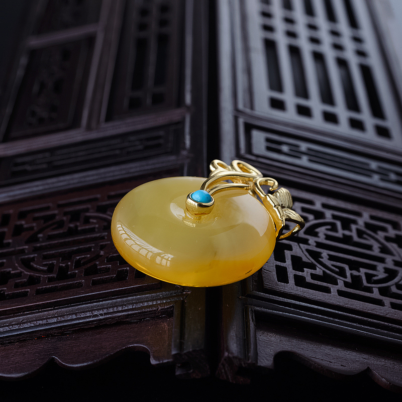 银镀金鸡油黄平安扣吊坠-红掌柜