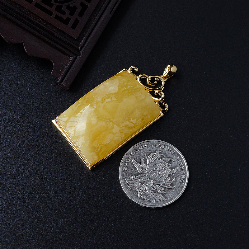 天然满蜜蜜蜡无事牌吊坠-红掌柜