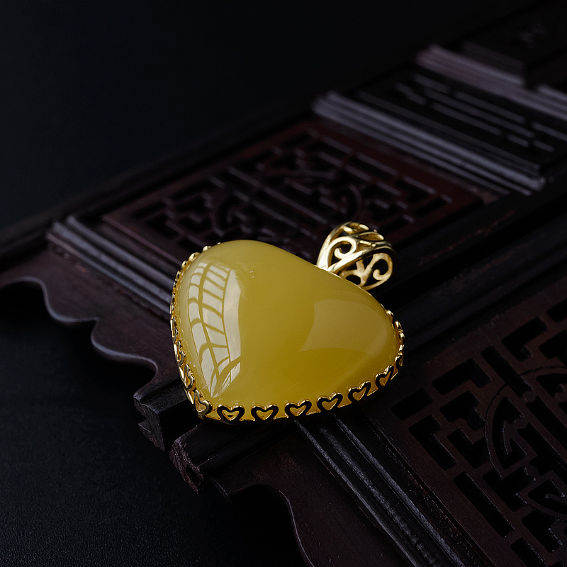 波罗的海银镀金天然蜜蜡心形吊坠-红掌柜