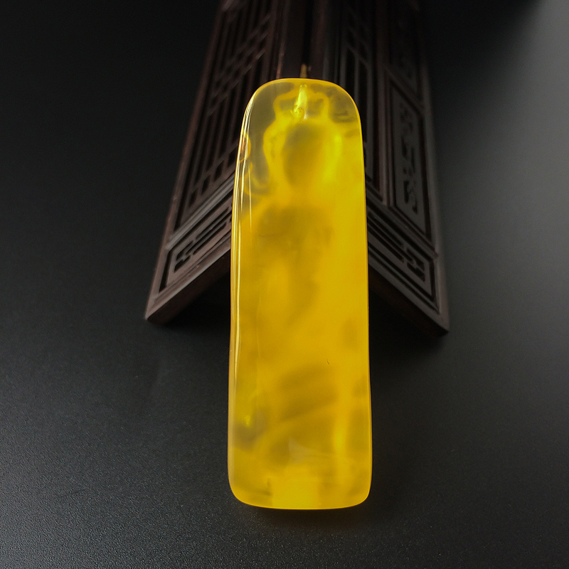 蜜蜡观音吊坠-红掌柜