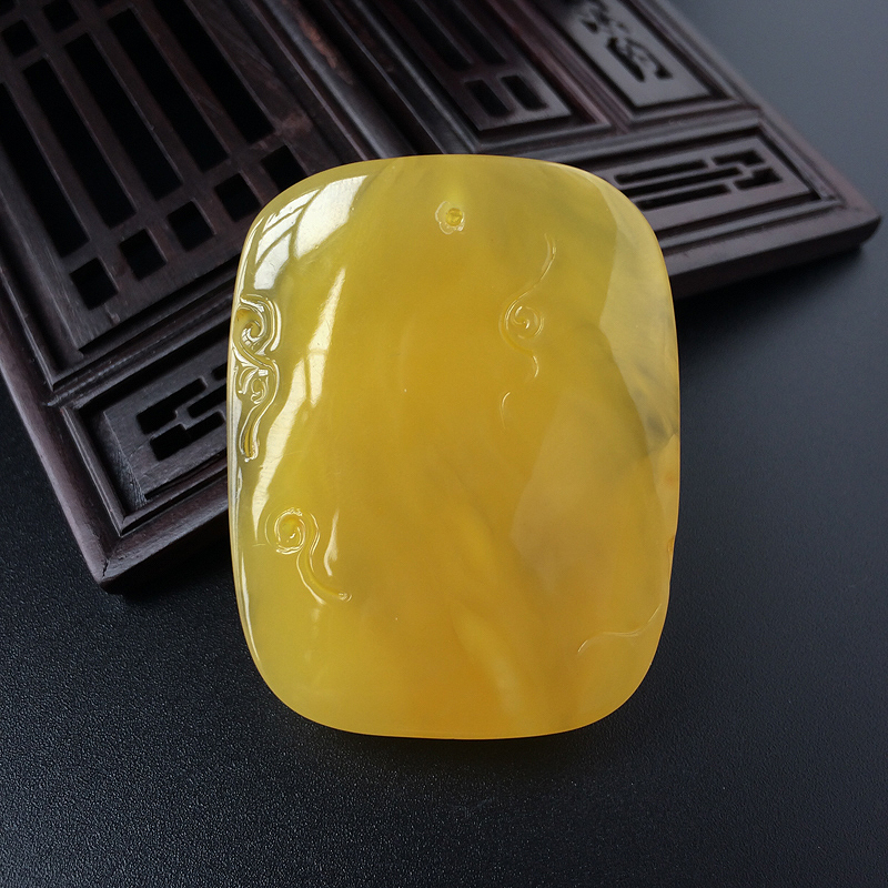 鸡油黄蜜蜡吊坠-红掌柜