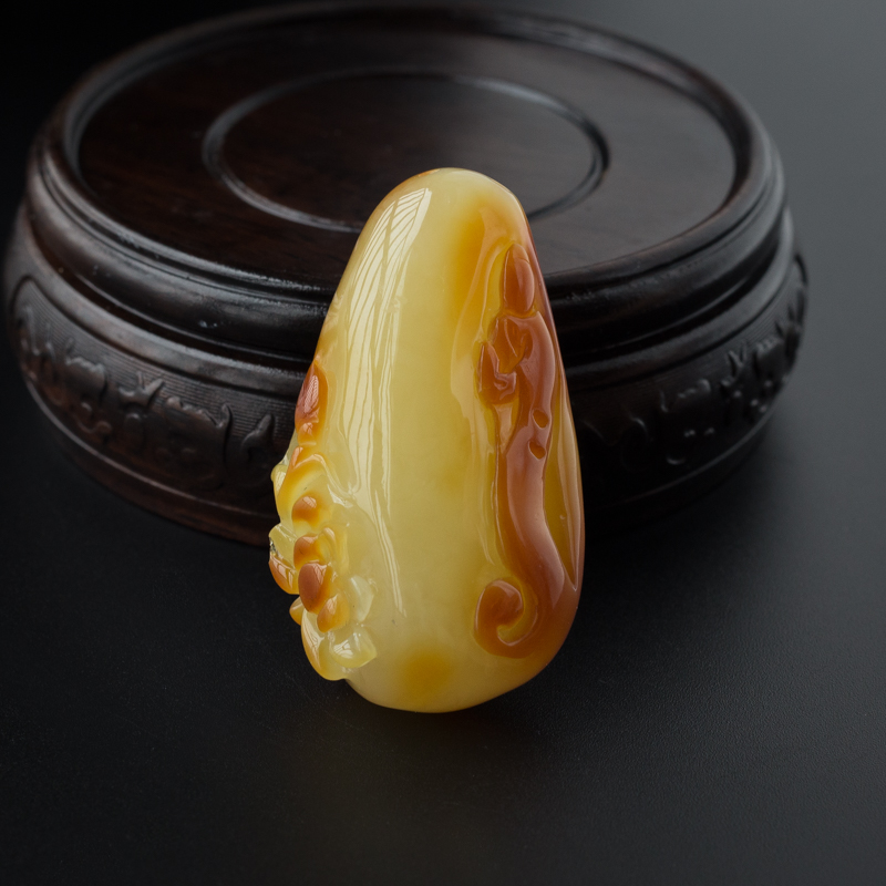 波罗的海满蜜鸡油黄蜜蜡一品清廉吊坠-红掌柜