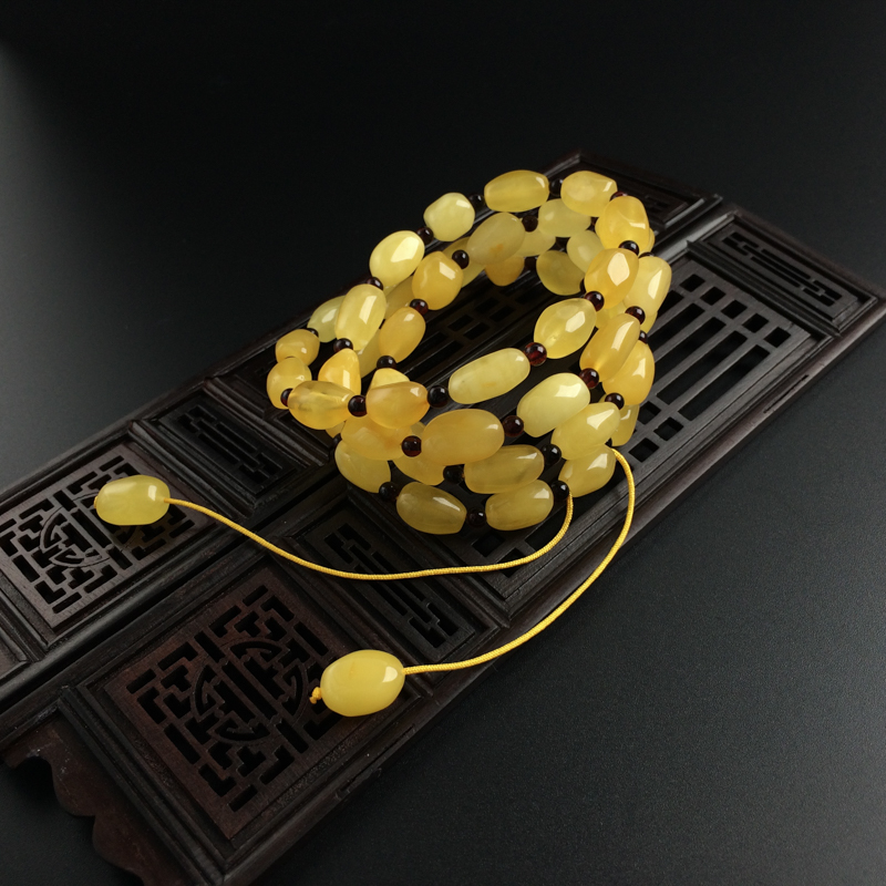 满蜜鸡油黄随形挂链-红掌柜