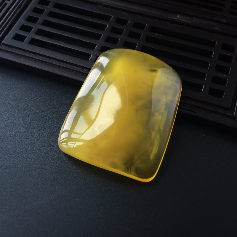 波罗的海金包蜜蜜蜡无事牌吊坠-红掌柜