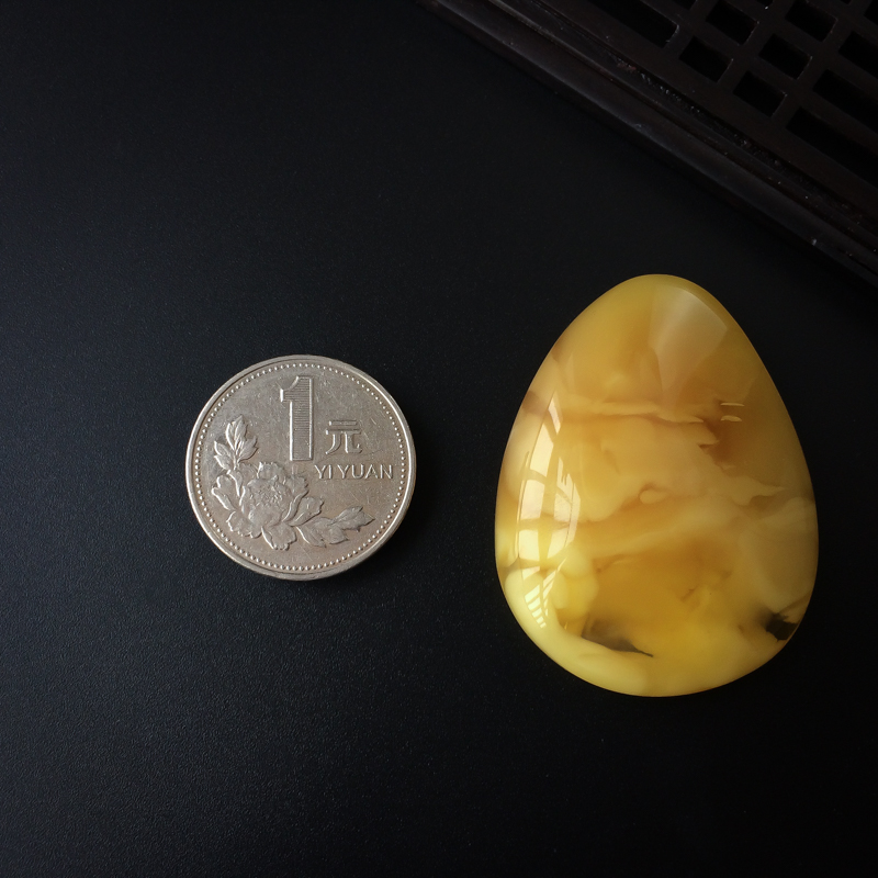 波罗的海金绞蜜蜜蜡吊坠-红掌柜