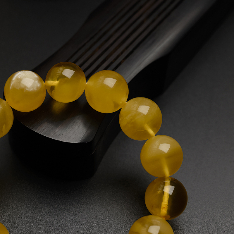 鸡油黄蜜蜡手串-红掌柜