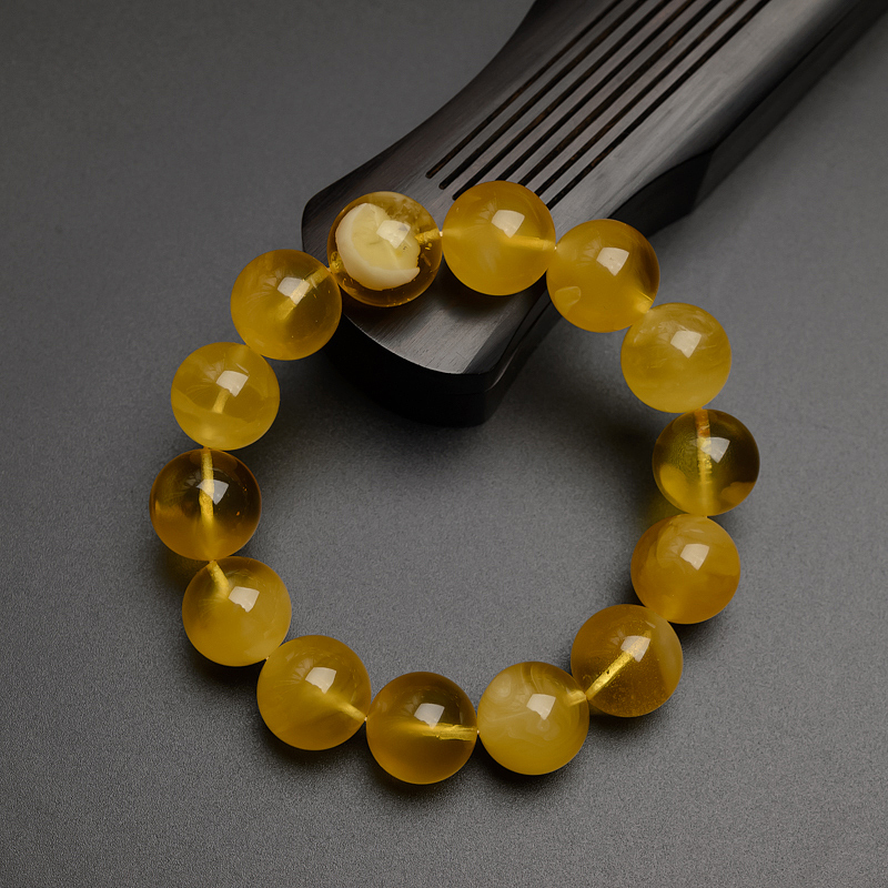 16mm鸡油黄蜜蜡手串-红掌柜