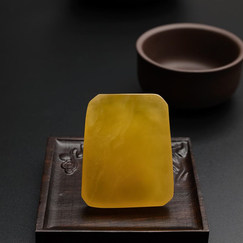 鸡油黄蜜蜡吊坠-红掌柜