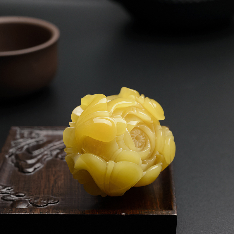 满蜜糖色蜜蜡牡丹花吊坠 - 红掌柜