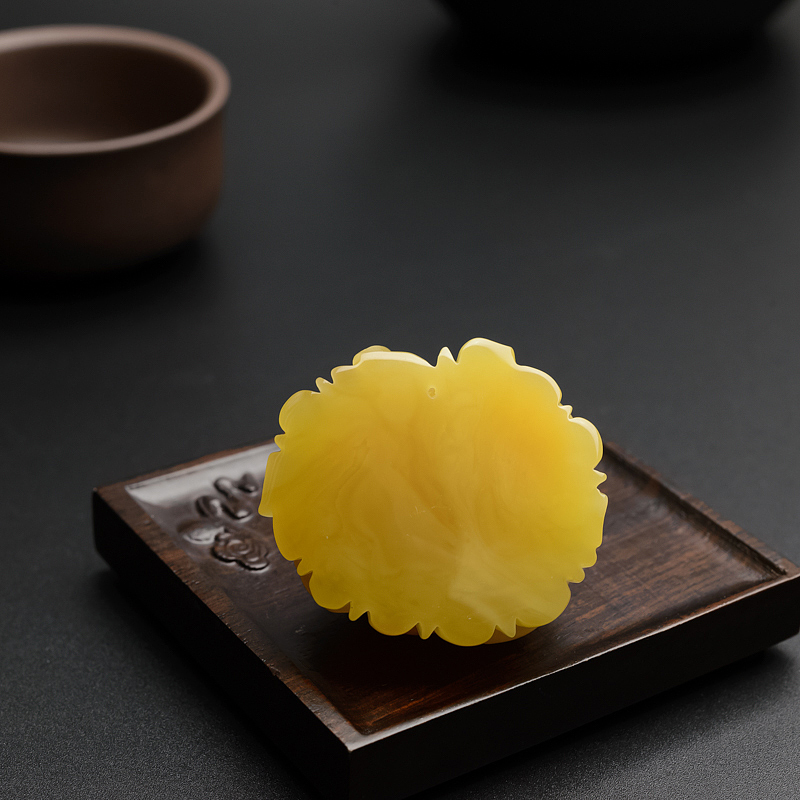 糖色蜜蜡牡丹花吊坠 - 红掌柜