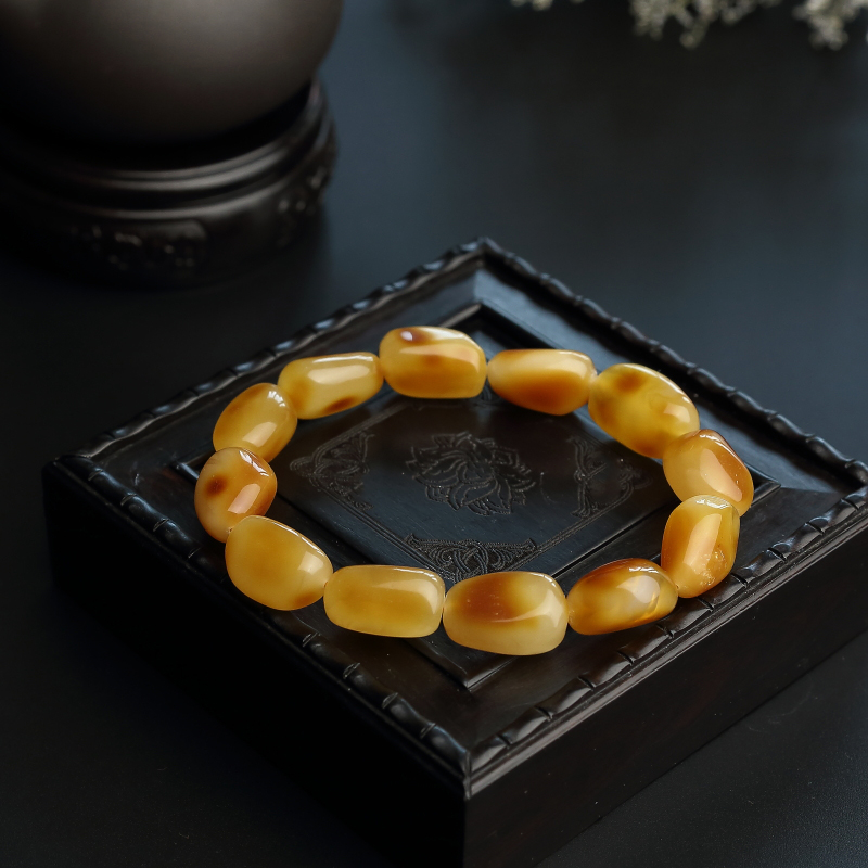 蜜蜡随形手串-红掌柜