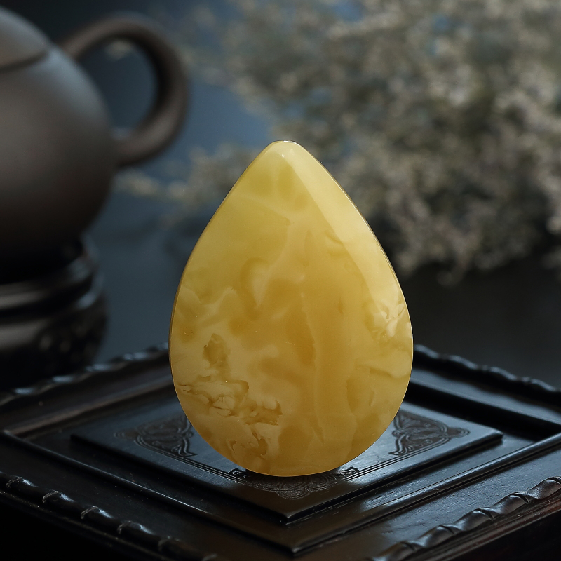 满蜜鸡油黄随形吊坠-红掌柜