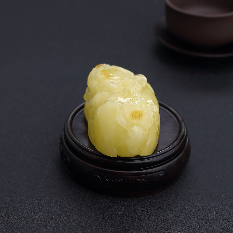 鸡油黄蜜蜡貔貅吊坠 - 红掌柜