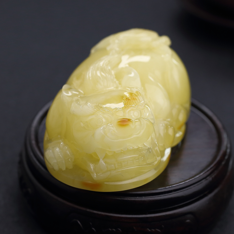 鸡油黄蜜蜡吊坠 - 红掌柜