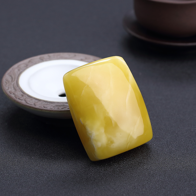 天然满蜜黄白蜜无事牌吊坠 - 红掌柜