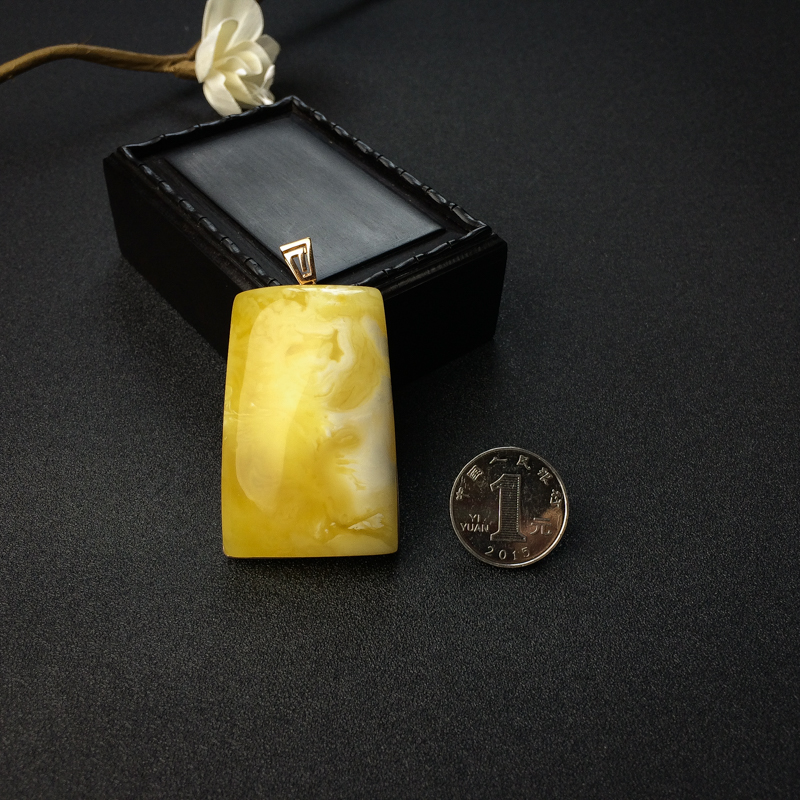 蜜蜡吊坠 - 红掌柜