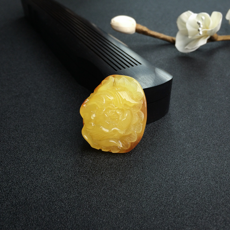 鸡油黄蜜蜡牡丹花吊坠 - 红掌柜