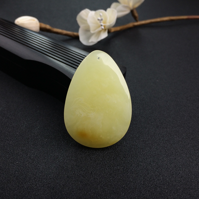 浅黄蜜蜡花吊坠 - 红掌柜