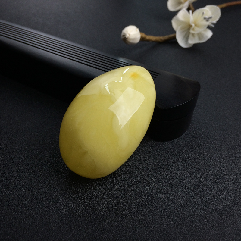 柠檬黄蜜蜡随形吊坠-红掌柜