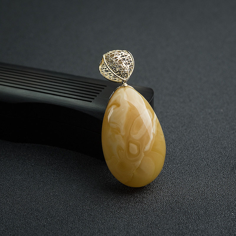 天然14K金镶白花蜜蜡吊坠 - 红掌柜