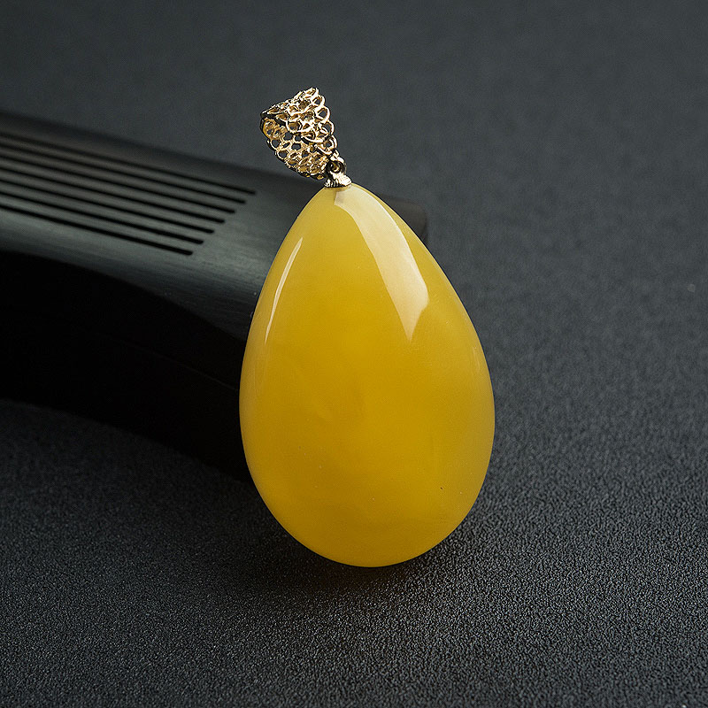 天然14K金镶鸡油黄蜜蜡吊坠 - 红掌柜