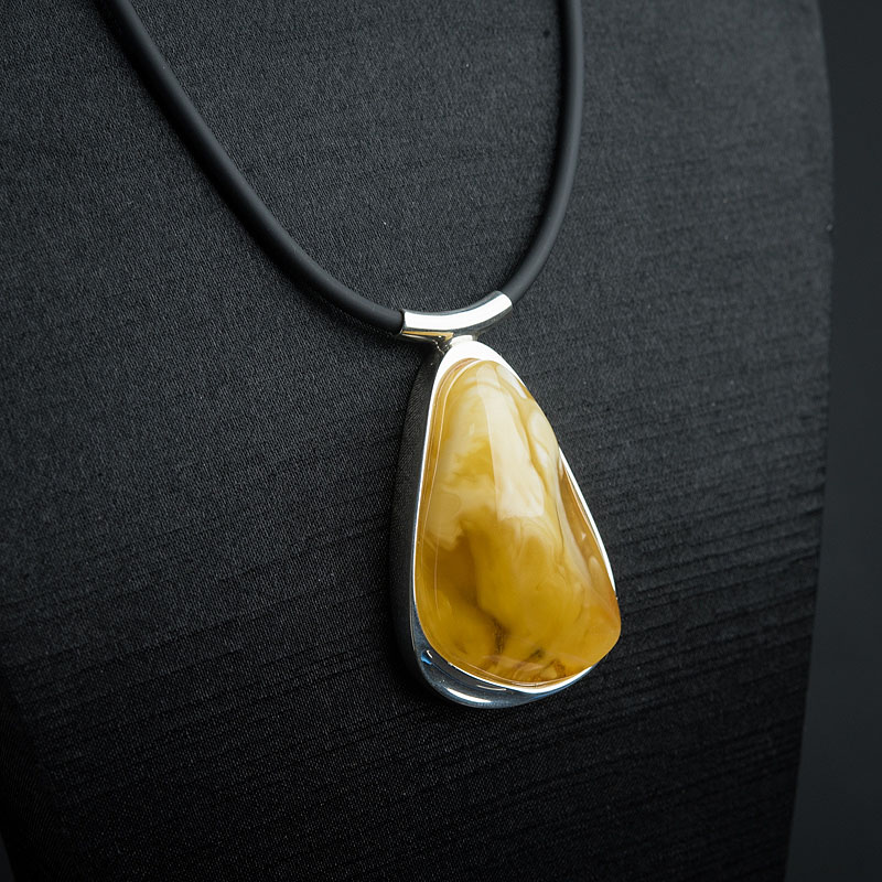 波罗的海银镶带皮白花蜜蜡项链 - 红掌柜